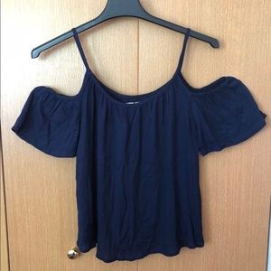 Navy Cold Shoulder Summer Top SZ M NWT